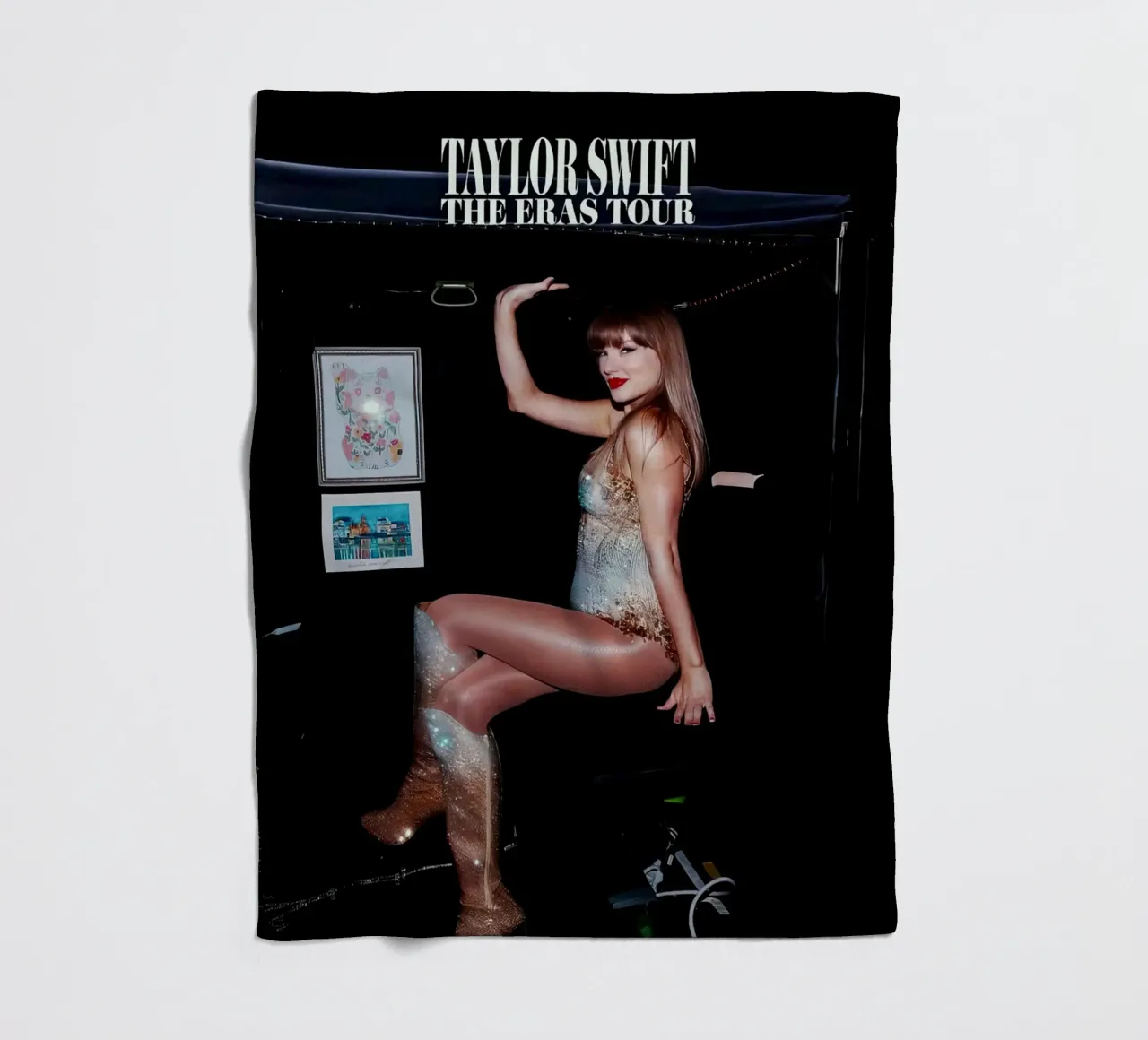 Taylor Swift coperta in pile da Musadad Shop