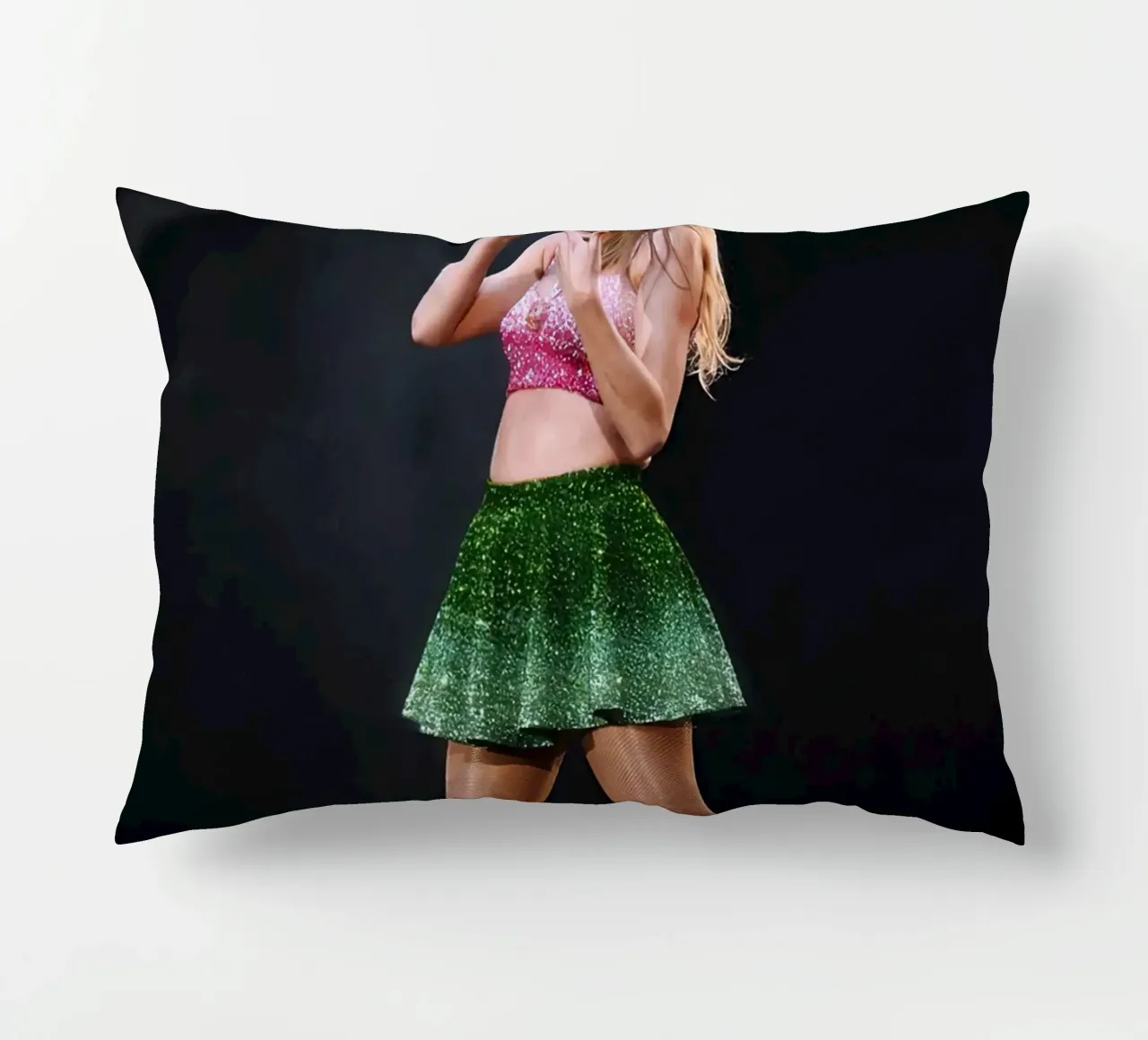 Taylor Swift cuscino da Musadad Shop