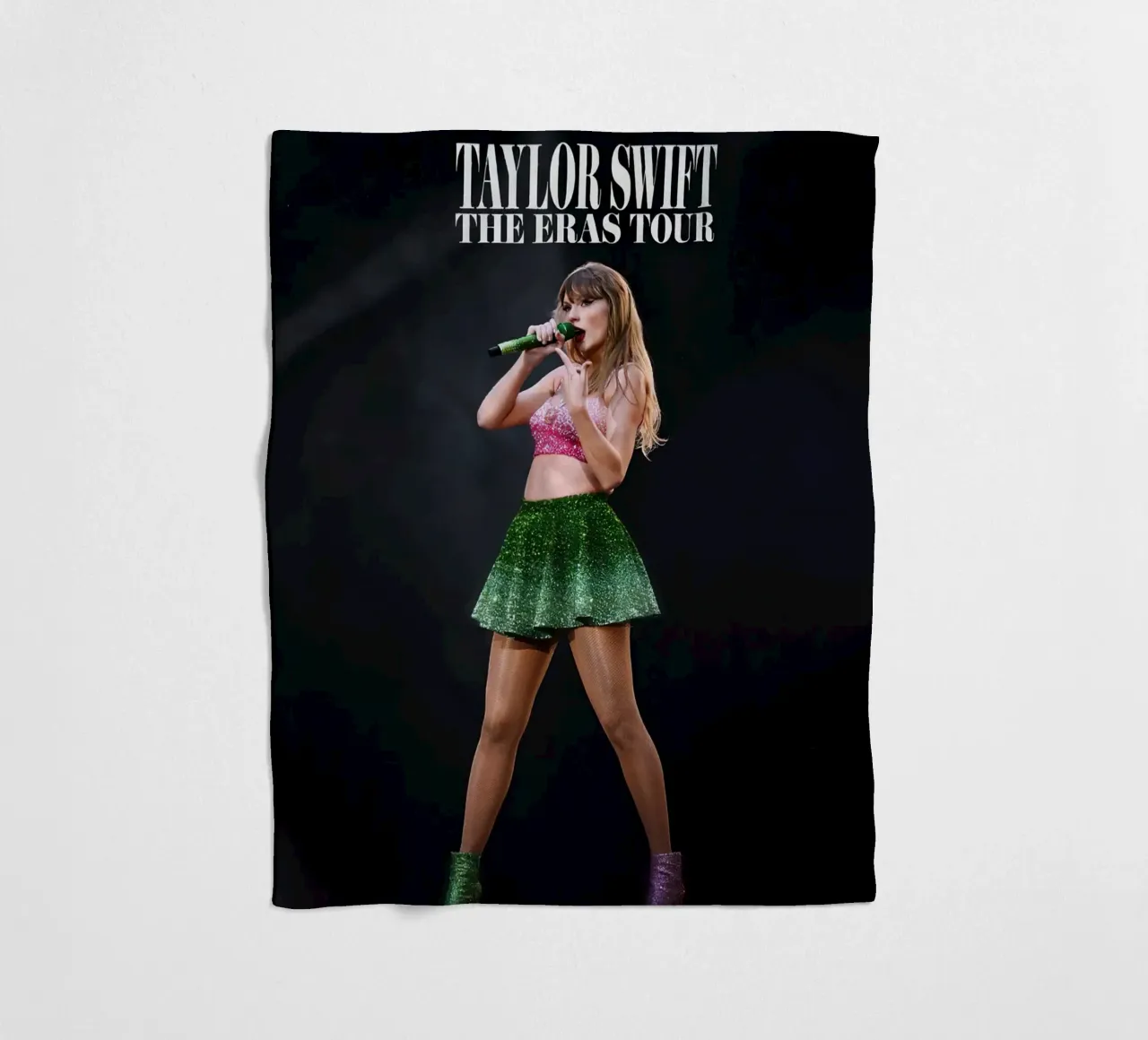 Taylor Swift coperta in pile da Musadad Shop