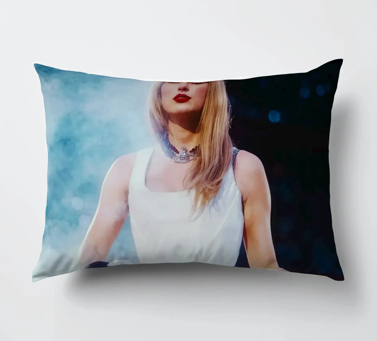 Taylor Swift cuscino da Musadad Shop
