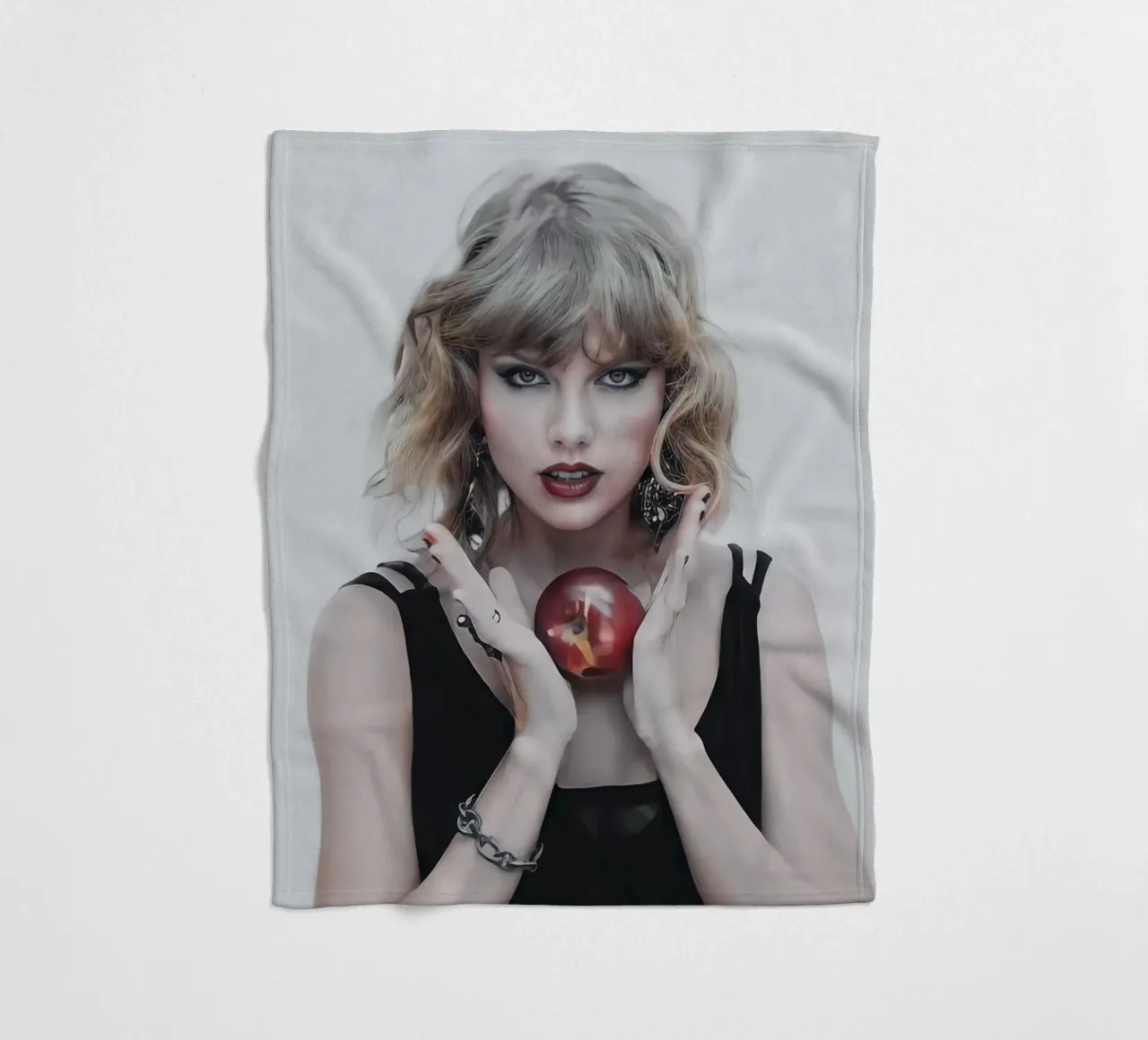 Taylor Swift Apple coperta in pile da Musadad Shop