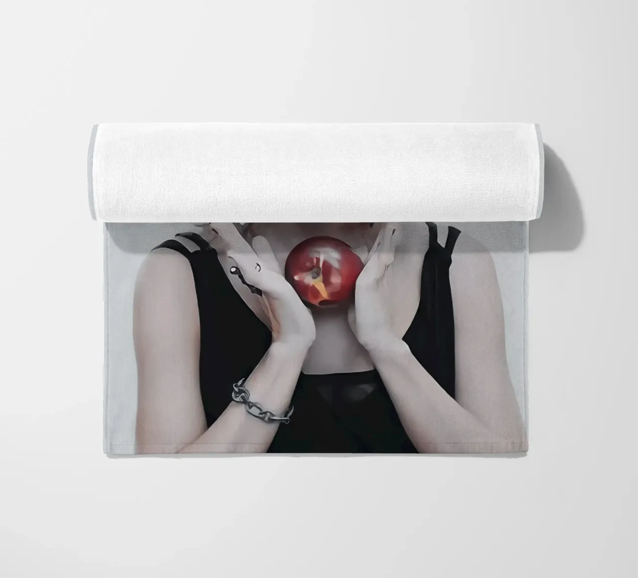 Taylor Swift Apple telo mare da Musadad Shop
