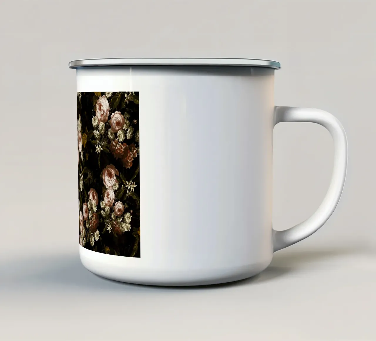 Rose barocche d'epoca con fiori d'arancio e gelsomino tazza in smalto da Vintage World - Uta Naumann