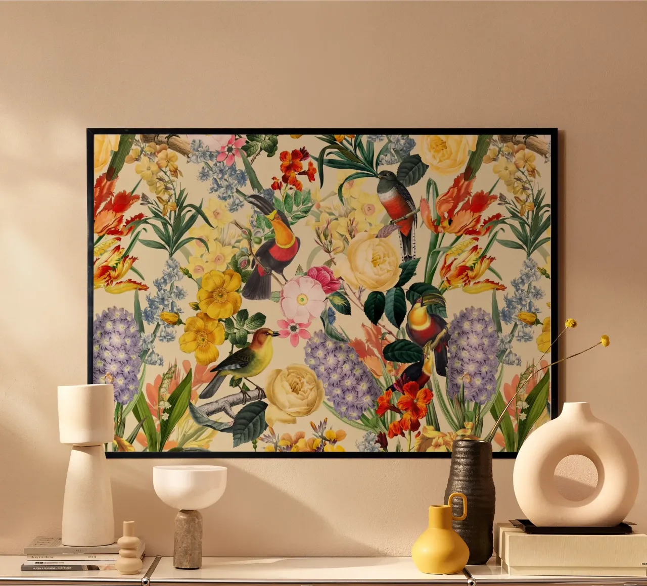 Uccelli tropicali vintage con rose tulipani e fiori di primavera poster da Vintage World - Uta Naumann