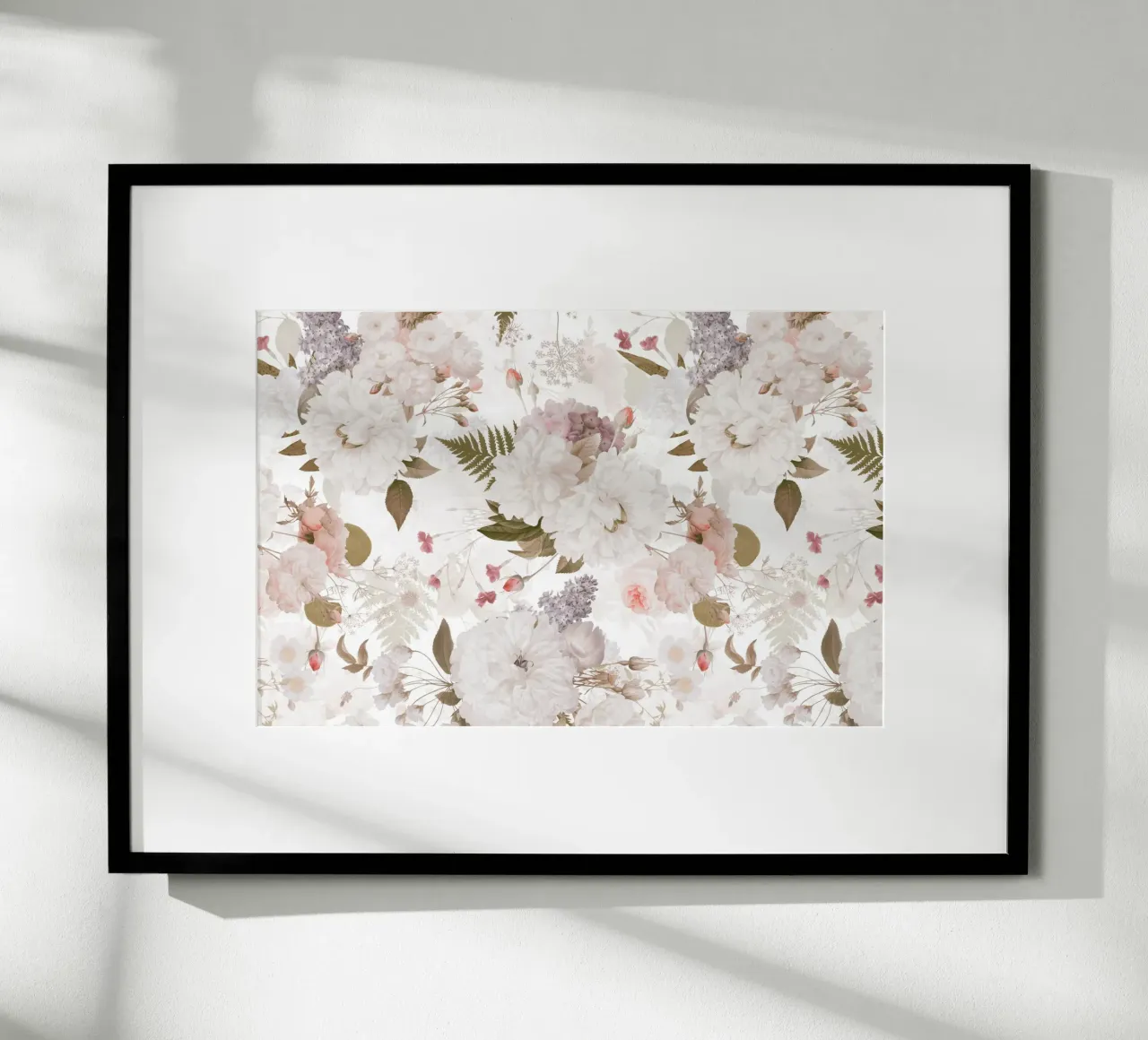 Morbide peonie vintage con rose felci e fiori delicati poster con telaio in plastica da Vintage World - Uta Naumann