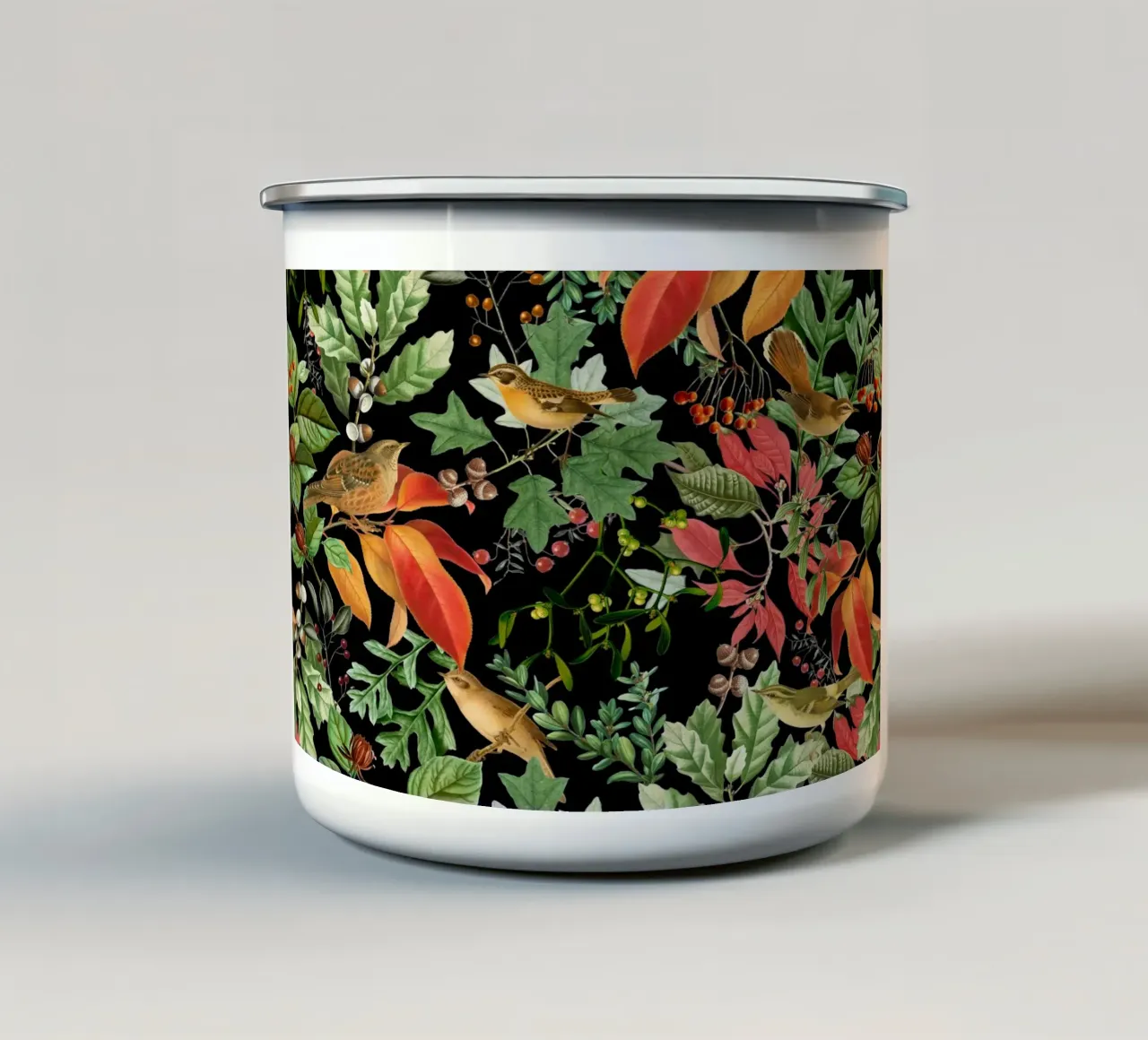 Notte della Foresta Oscura con Uccelli Foglie d'Autunno e Bosco Berr tazza in smalto da Vintage World - Uta Naumann