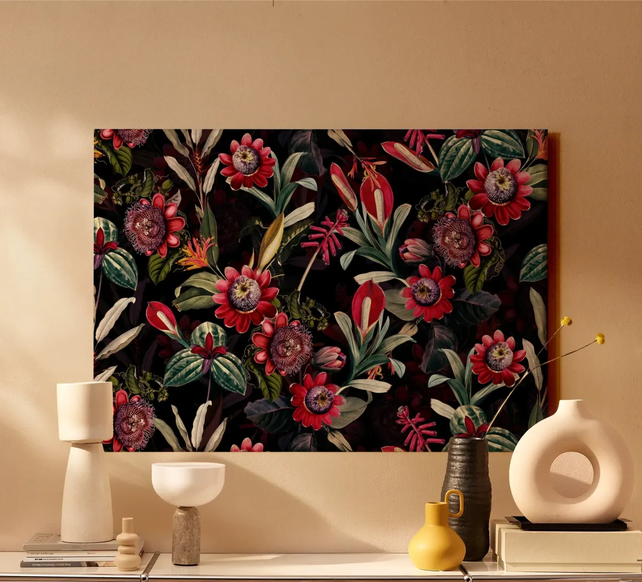Passiflore gotiche scure con giardino notturno tropicale esotico tela con Cornice a cassetta da Vintage World - Uta Naumann