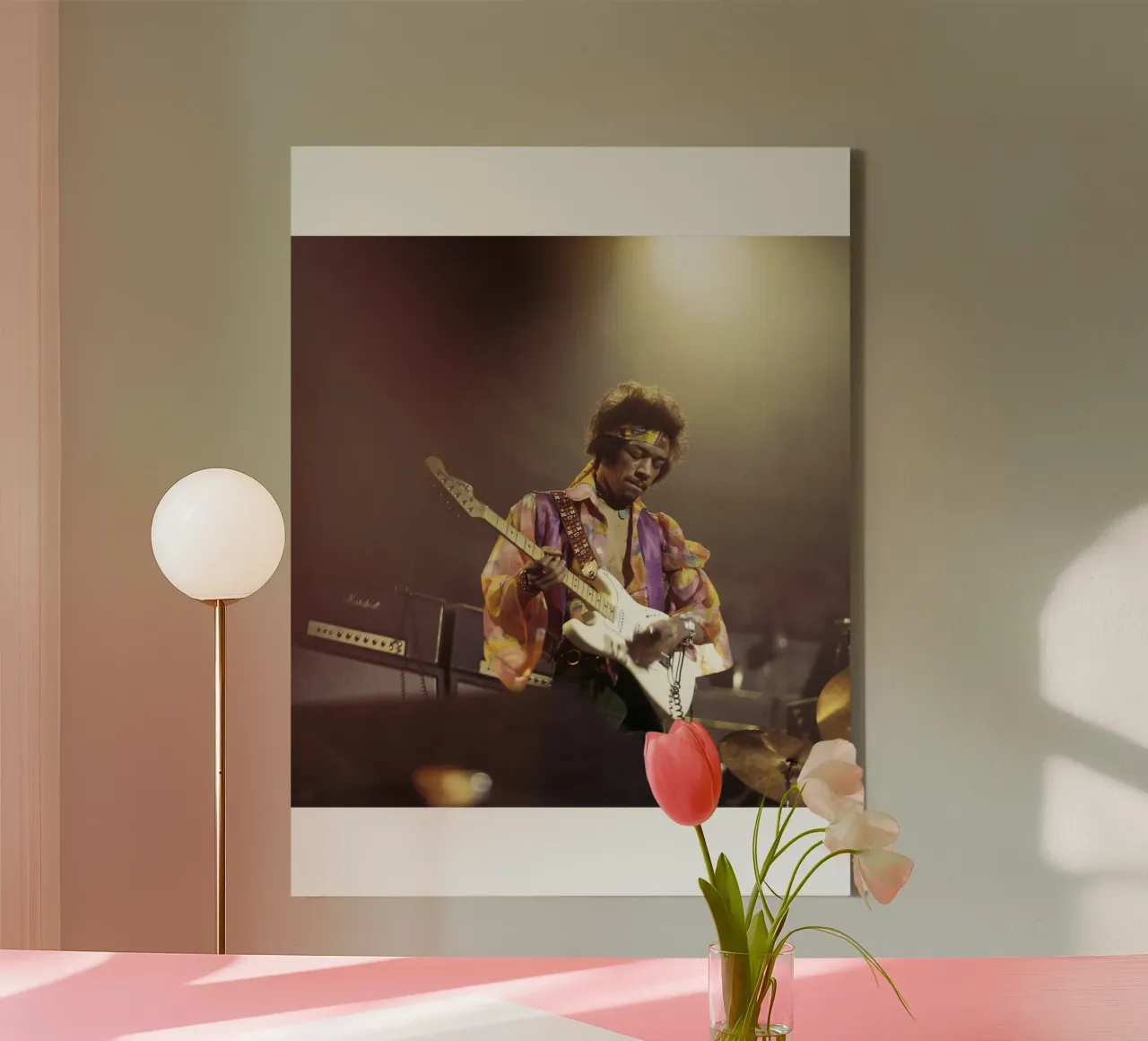 Lo stile del chitarrista icona Jimi Hendrix tela con Cornice a cassetta da leguesdreams