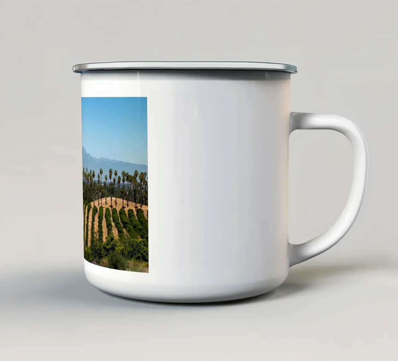 collina forestale tazza in smalto da Earthly Visions