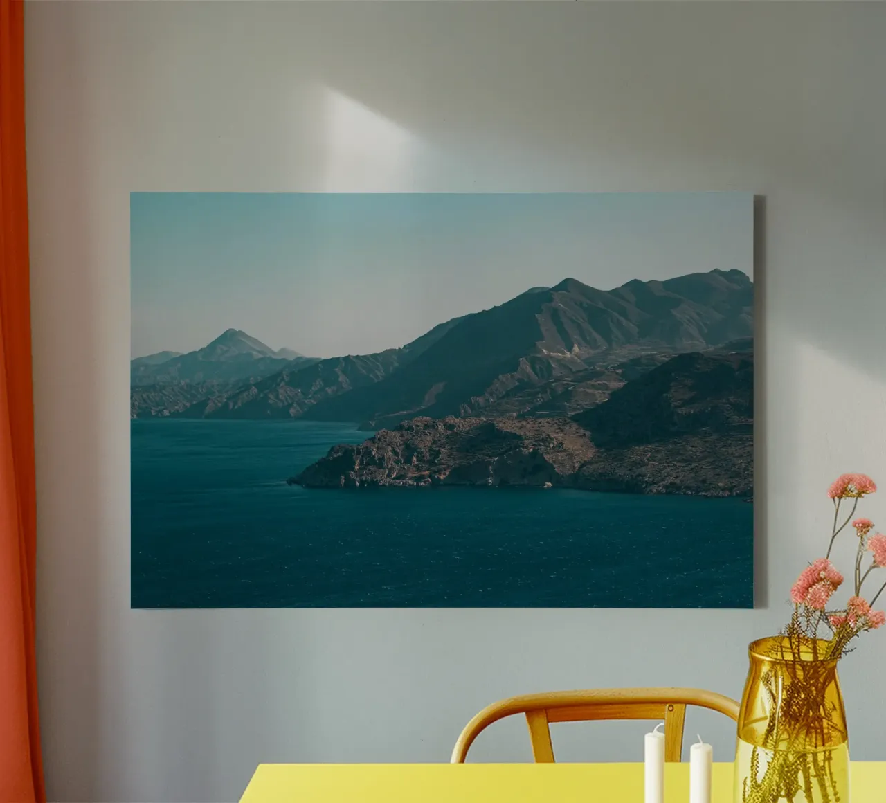 montagna che sorge dal mare tela con Cornice a cassetta da Earthly Visions