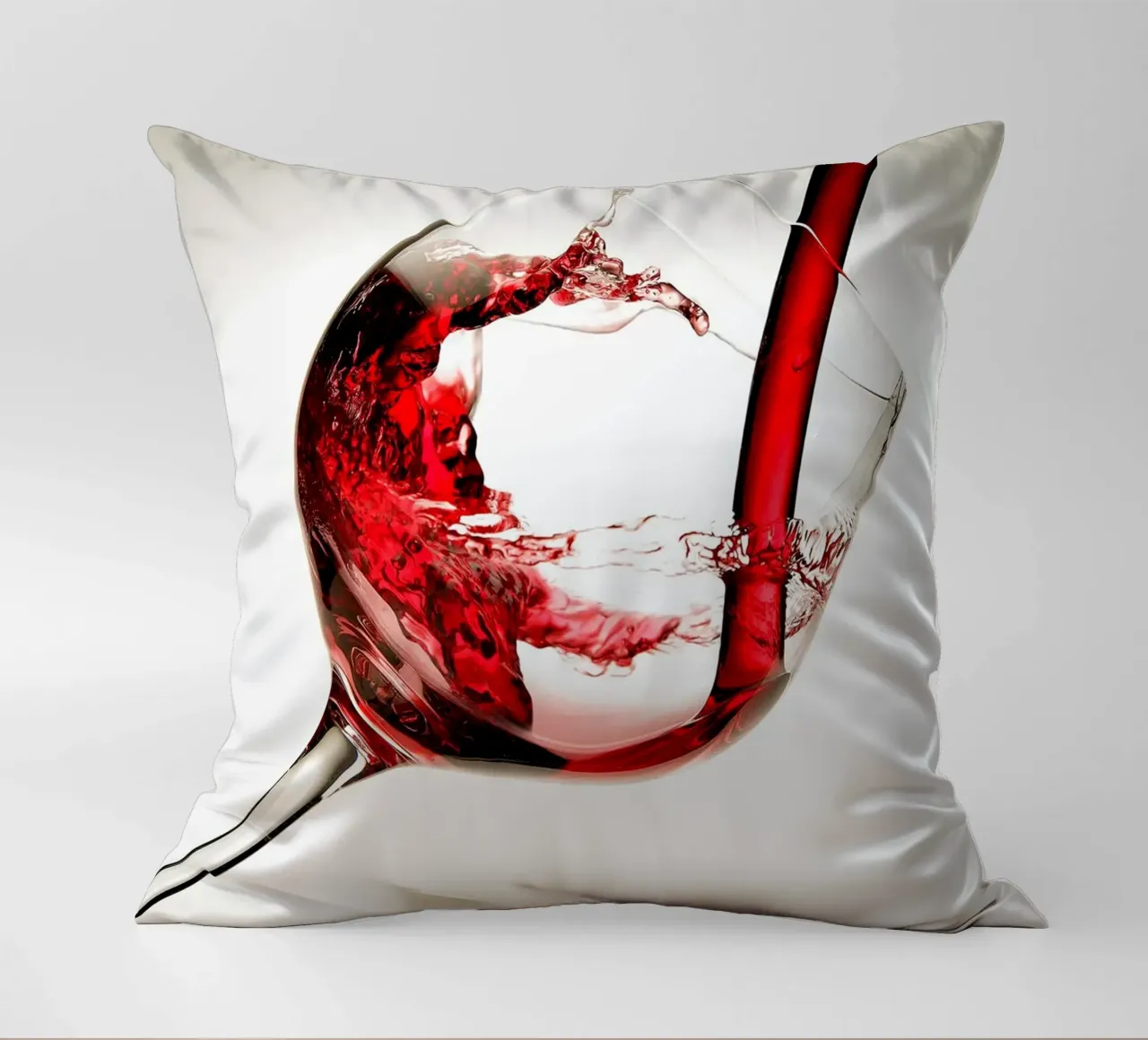 Vino rosso in un bicchiere cuscino da hanna shop