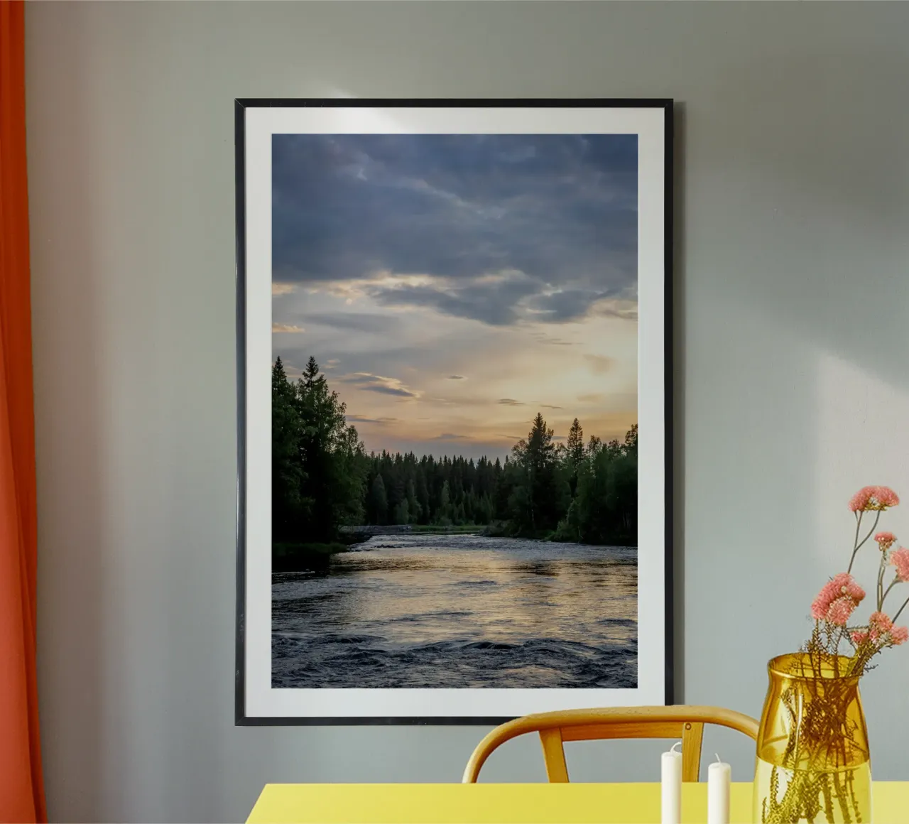 Tramonto in riva al fiume in Svezia. Poster in blu, ge poster da karijn_landscapes