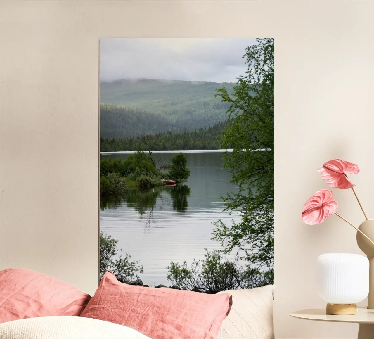 Paesaggio scandinavo. Montagna nuvolosa con acqua e verde poster da karijn_landscapes