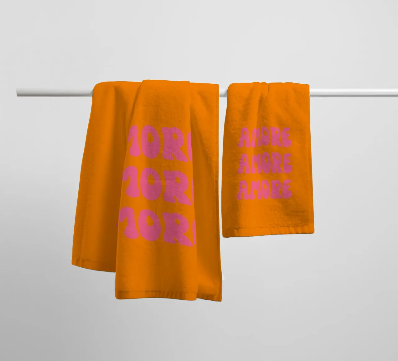Amore Retro Pink Orange asciugamano da bagno da Alisa Knöß