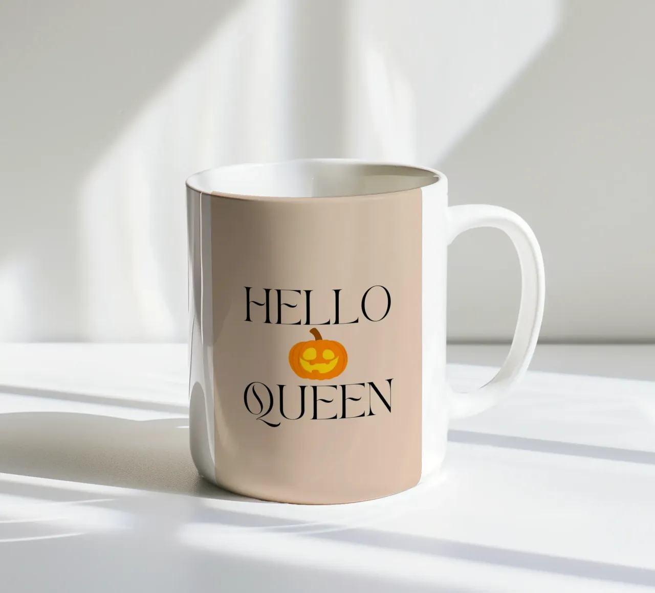 Halloween | Helloqueen | Print |  Pumpkin tazza in ceramica da PrintCessStudio