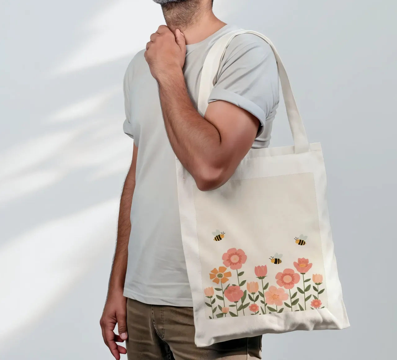 Fiori stilizzati e api carine borsa in juta da DesignDoodle