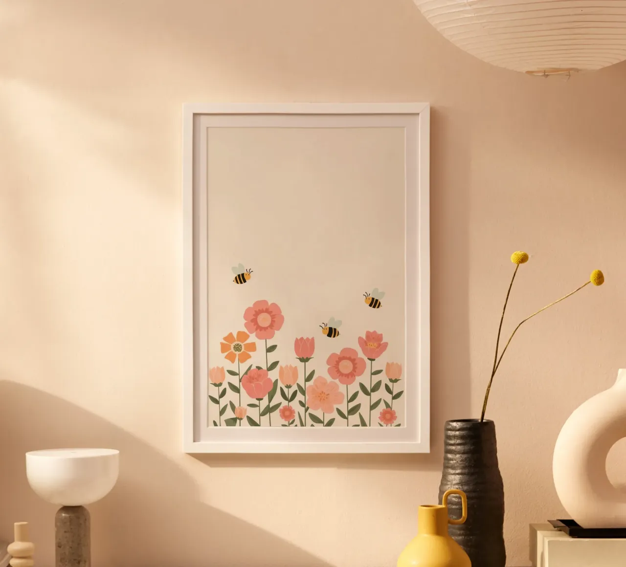 Fiori stilizzati e api carine poster con telaio in alluminio da DesignDoodle