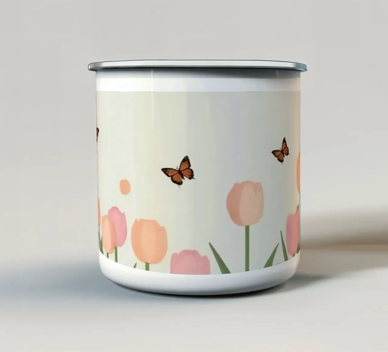 Tulipani e farfalle in pace tazza in smalto da DesignDoodle
