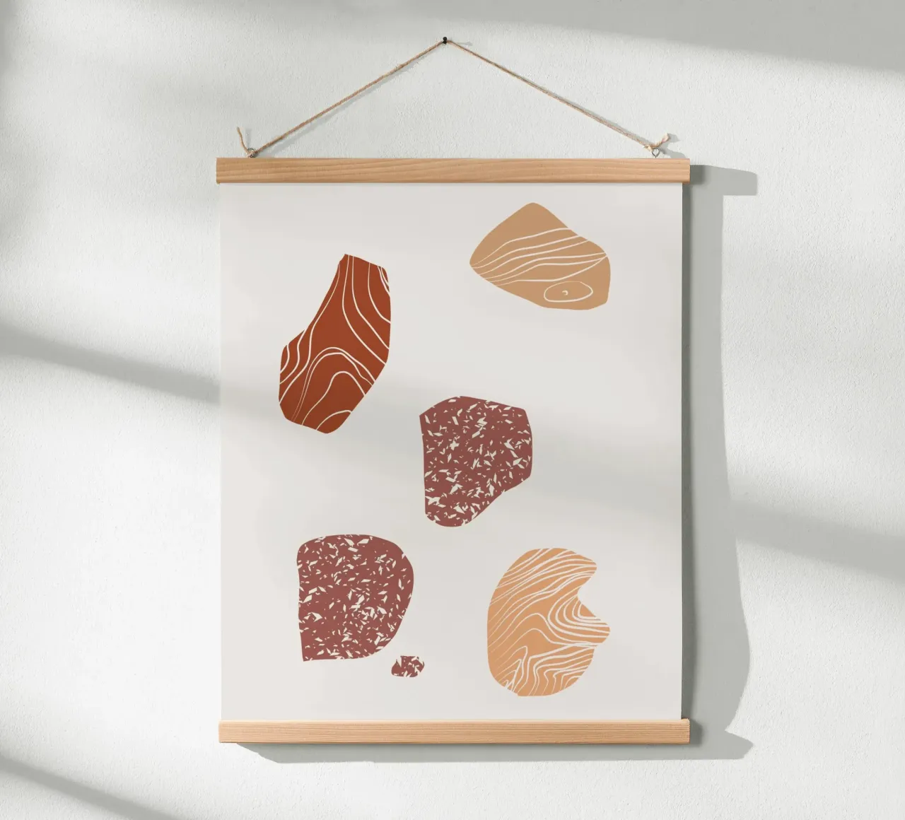 Composizione del ciottolo poster con telaio in plastica da Little Dean