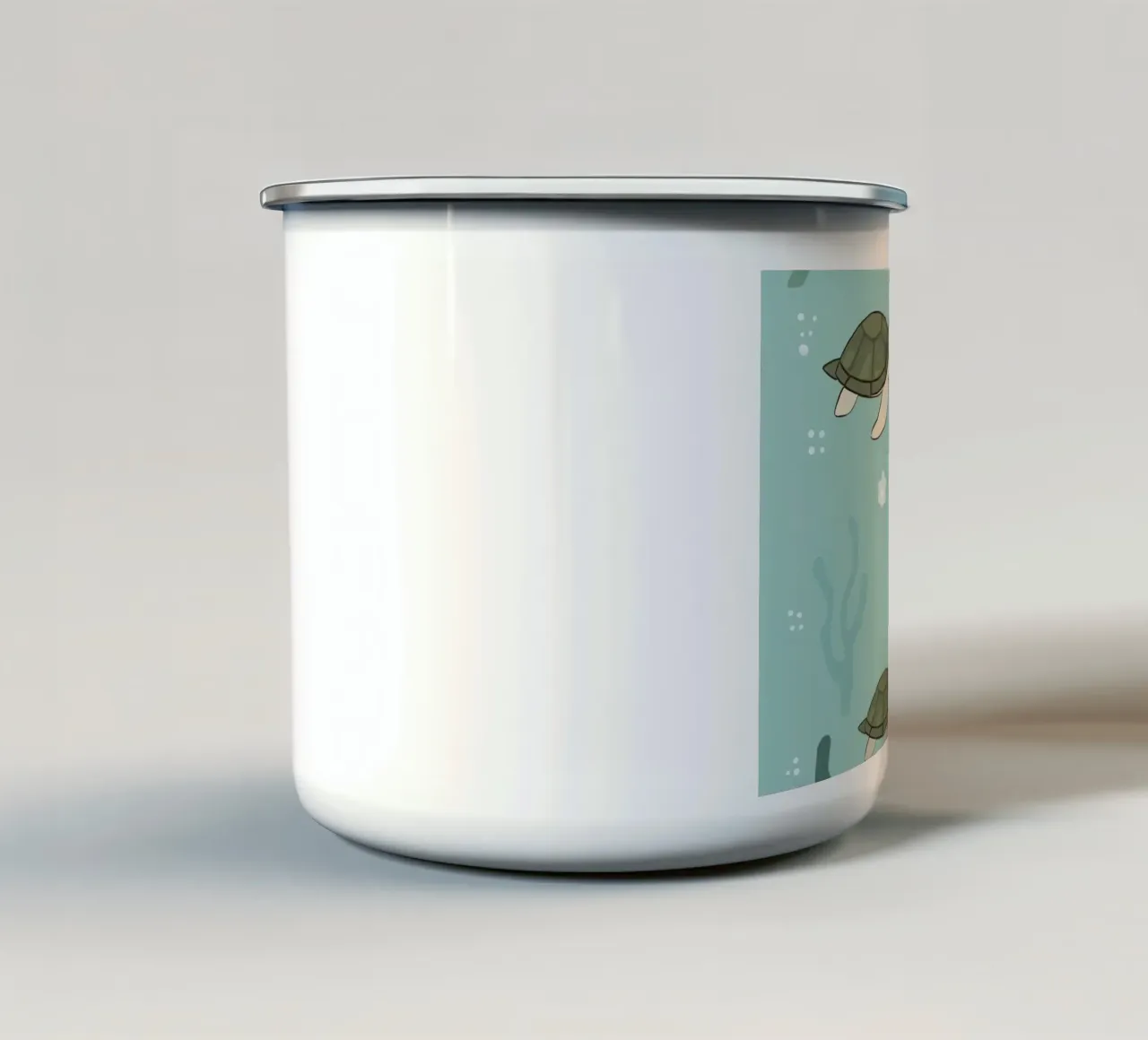 Tartarughe carine in ambiente subacqueo tazza in smalto da DesignDoodle