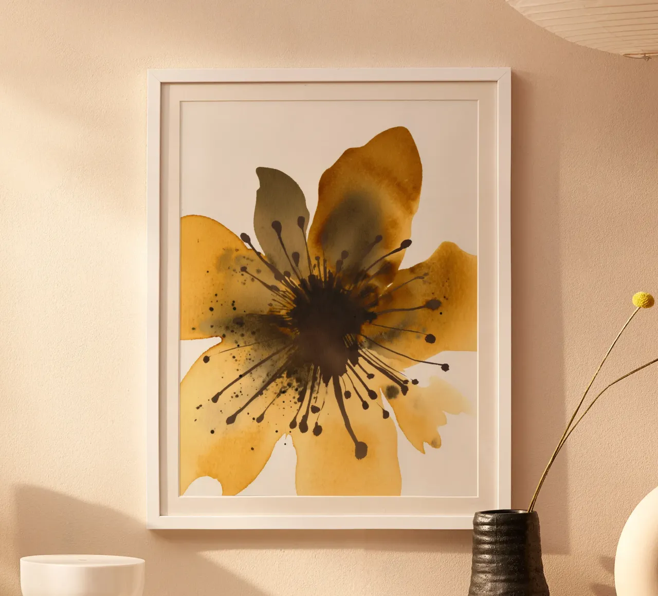 Fioritura dorata 2 poster con telaio in plastica da Sophia Calder Studio