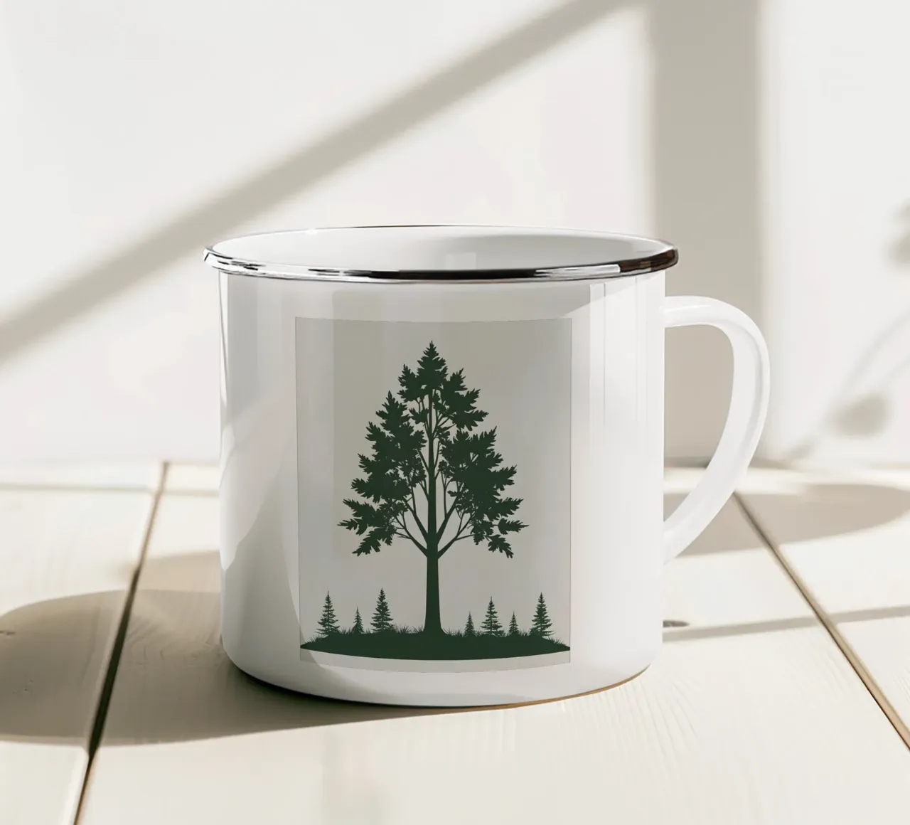 Silhouette di un singolo albero tazza in smalto da Botanical Gallery