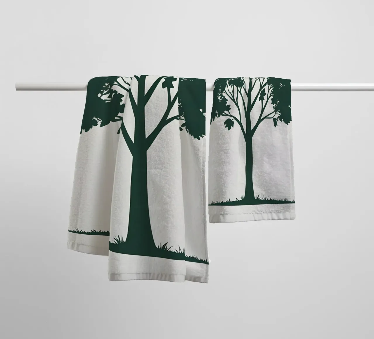 Silhouette di un singolo albero asciugamano da bagno da Botanical Gallery
