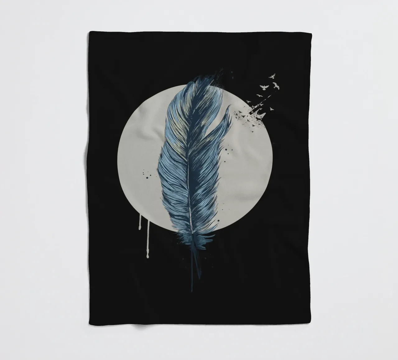 Feather in a circle II coperta in pile da Balazs Solti