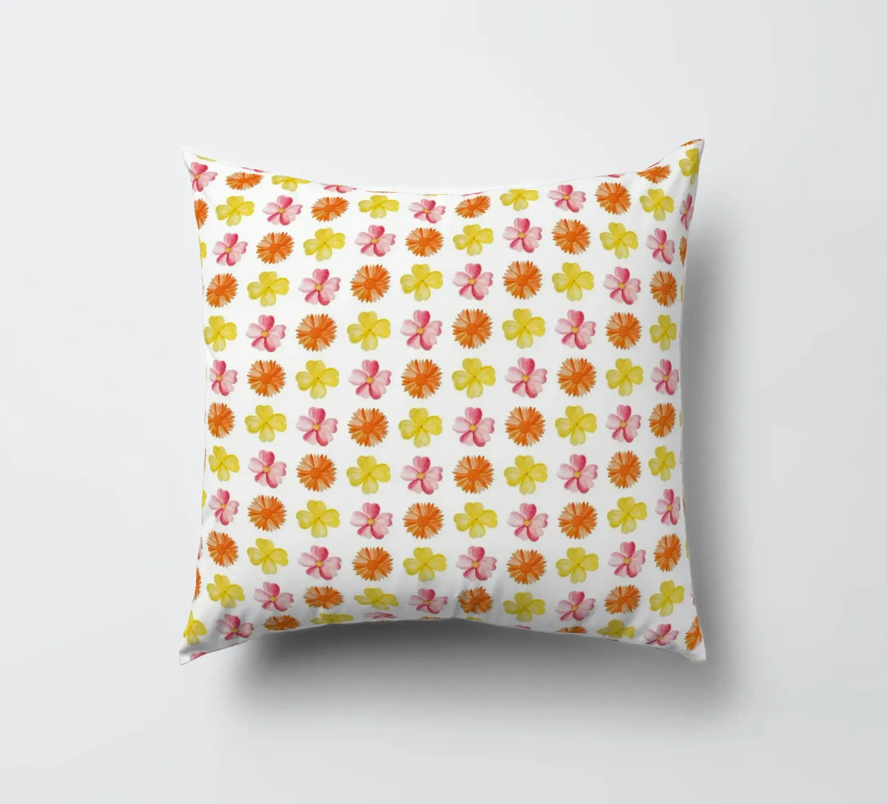 Flower Pattern #1 cuscino da kathrinmay