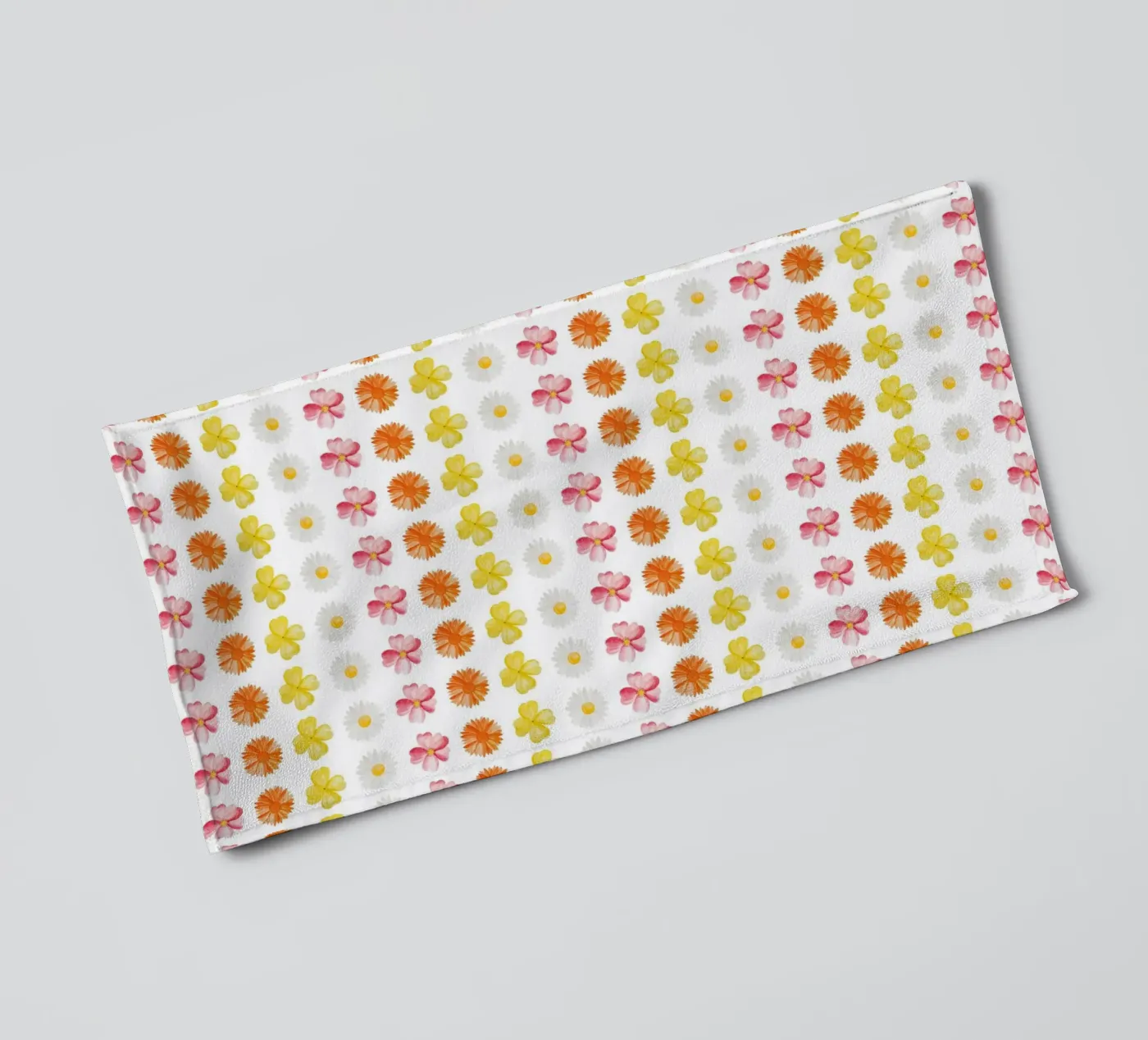 Flower Pattern #4 badhanddoek van kathrinmay