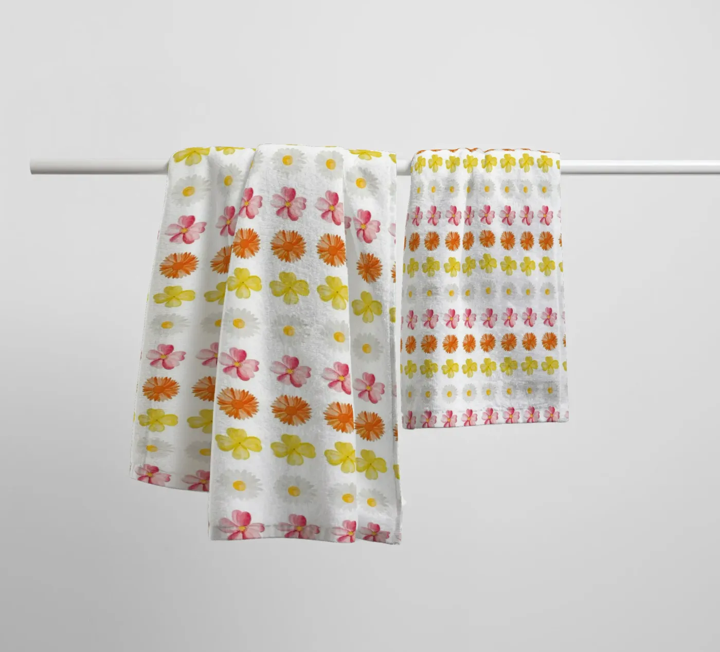 Flower Pattern #4 badhanddoek van kathrinmay