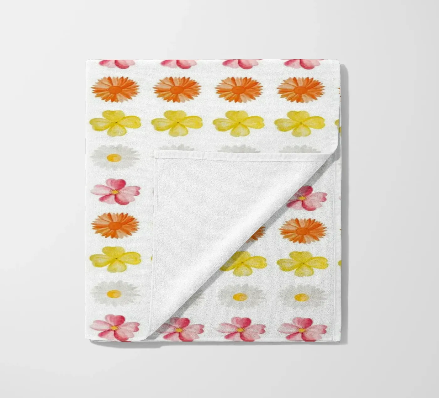 Flower Pattern #4 strandhanddoek van kathrinmay