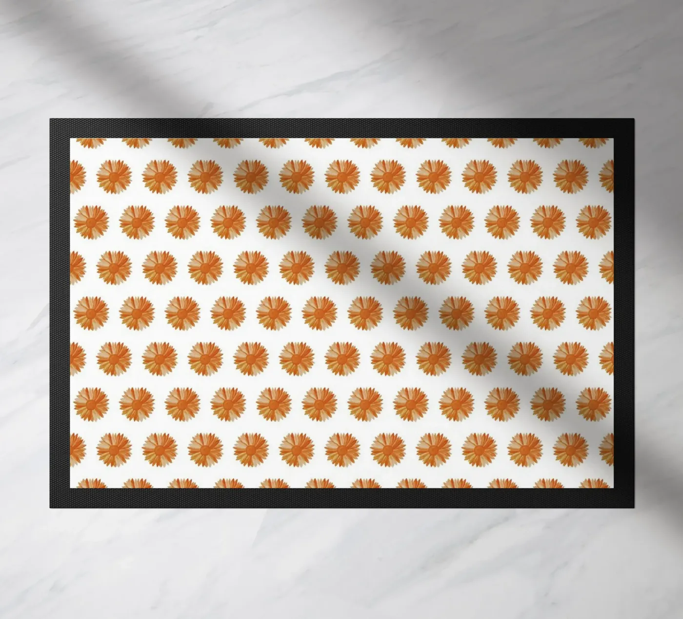 Orange Flower Pattern Fußmatte von kathrinmay