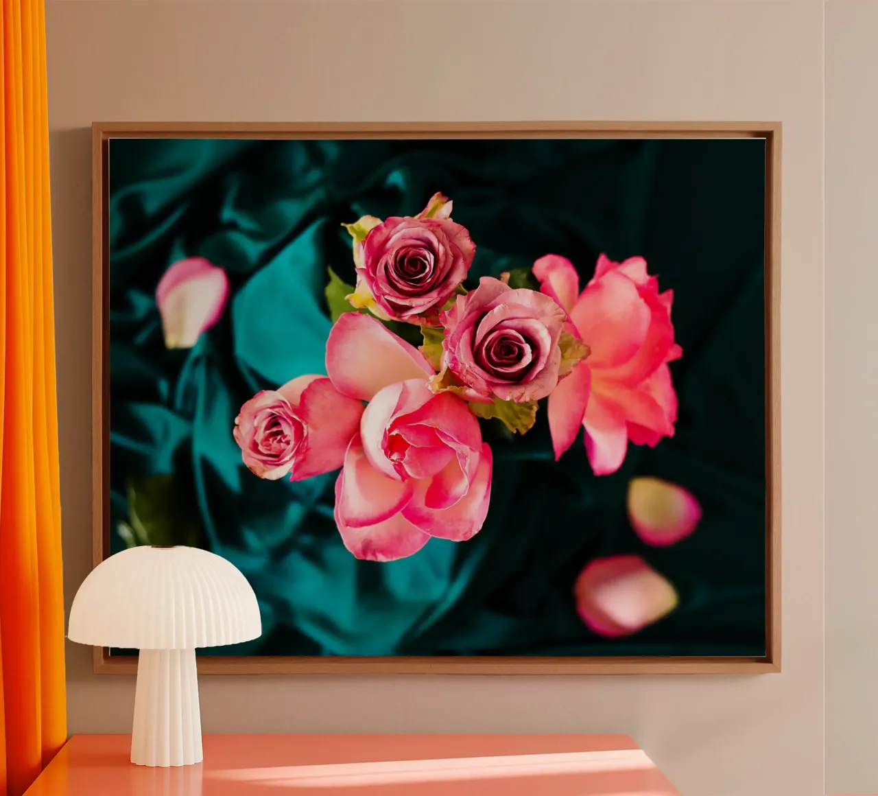 Rozen in fluwelen schaduwen - Kunstdruk canvas van jay