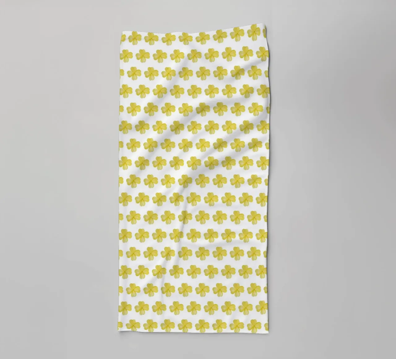 Yellow Flower Pattern asciugamano da bagno da kathrinmay
