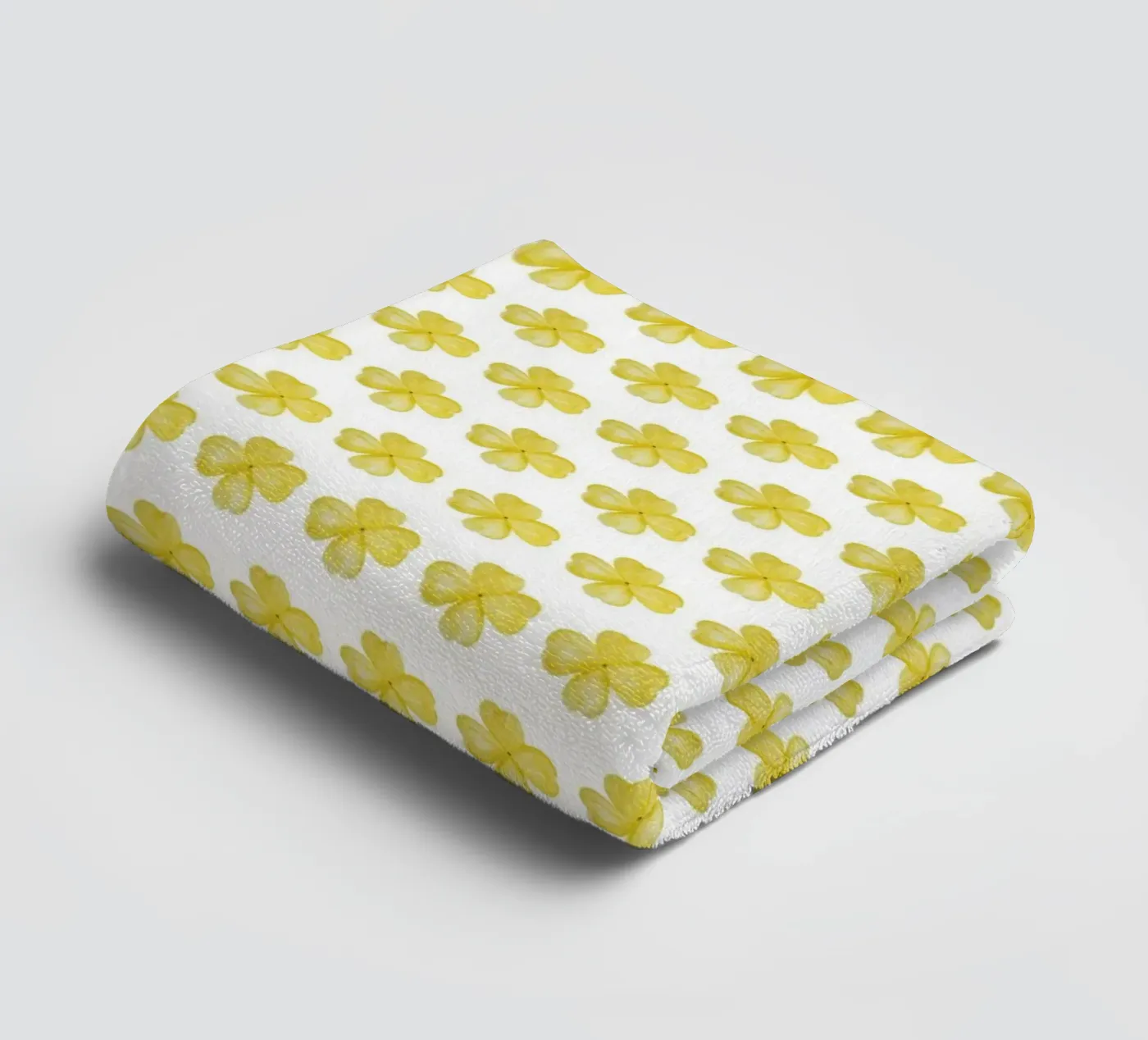 Yellow Flower Pattern badhanddoek van kathrinmay