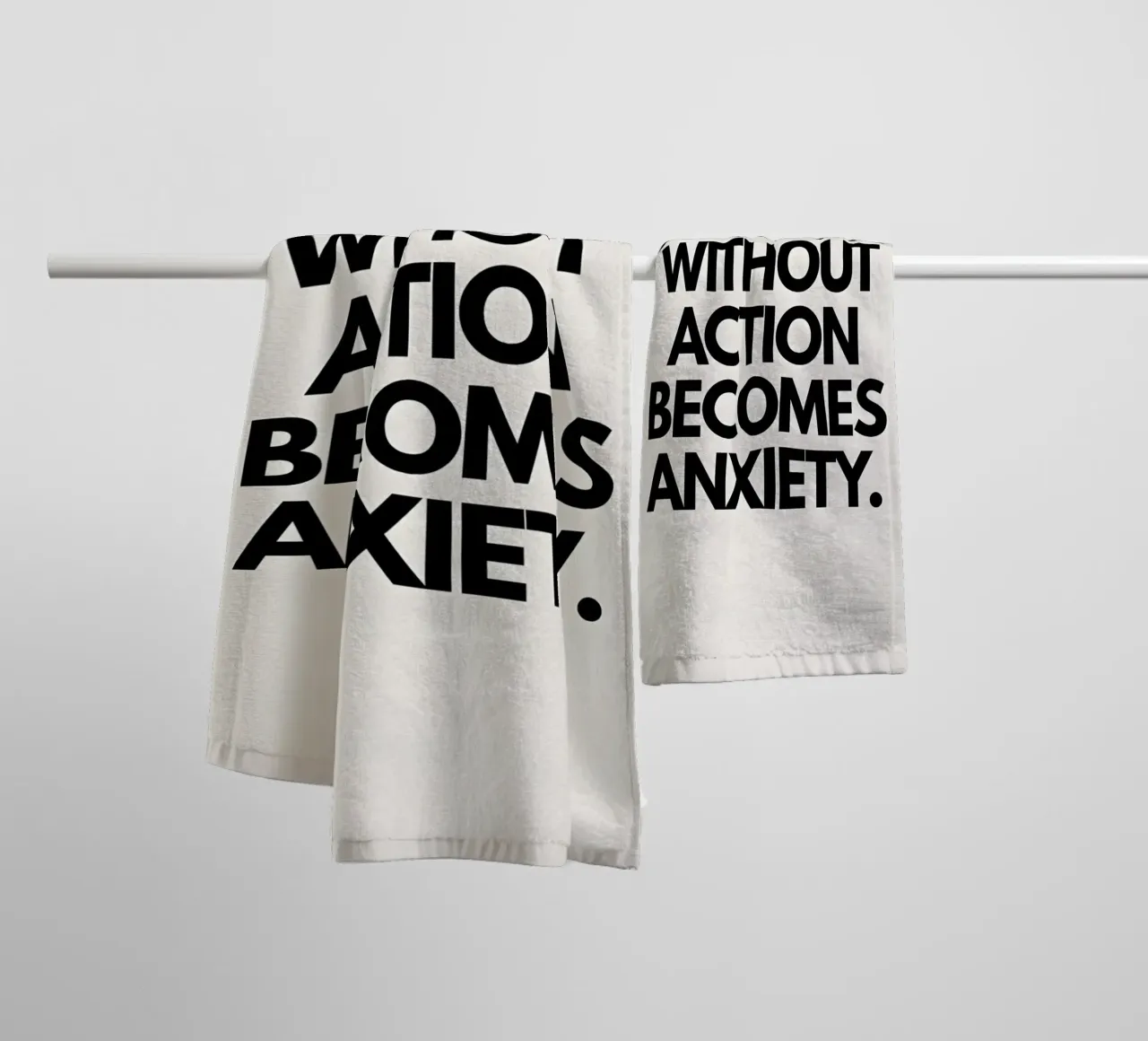 "Ambition without action becomes anxiety." asciugamano da bagno da Type & Tape
