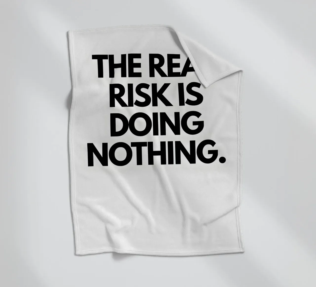 "The real risk doing nothing" coperta in pile da Type & Tape