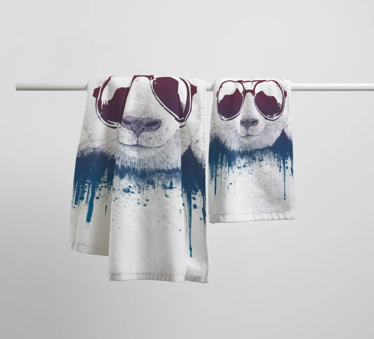 Stay cool II Handtuch von Balazs Solti