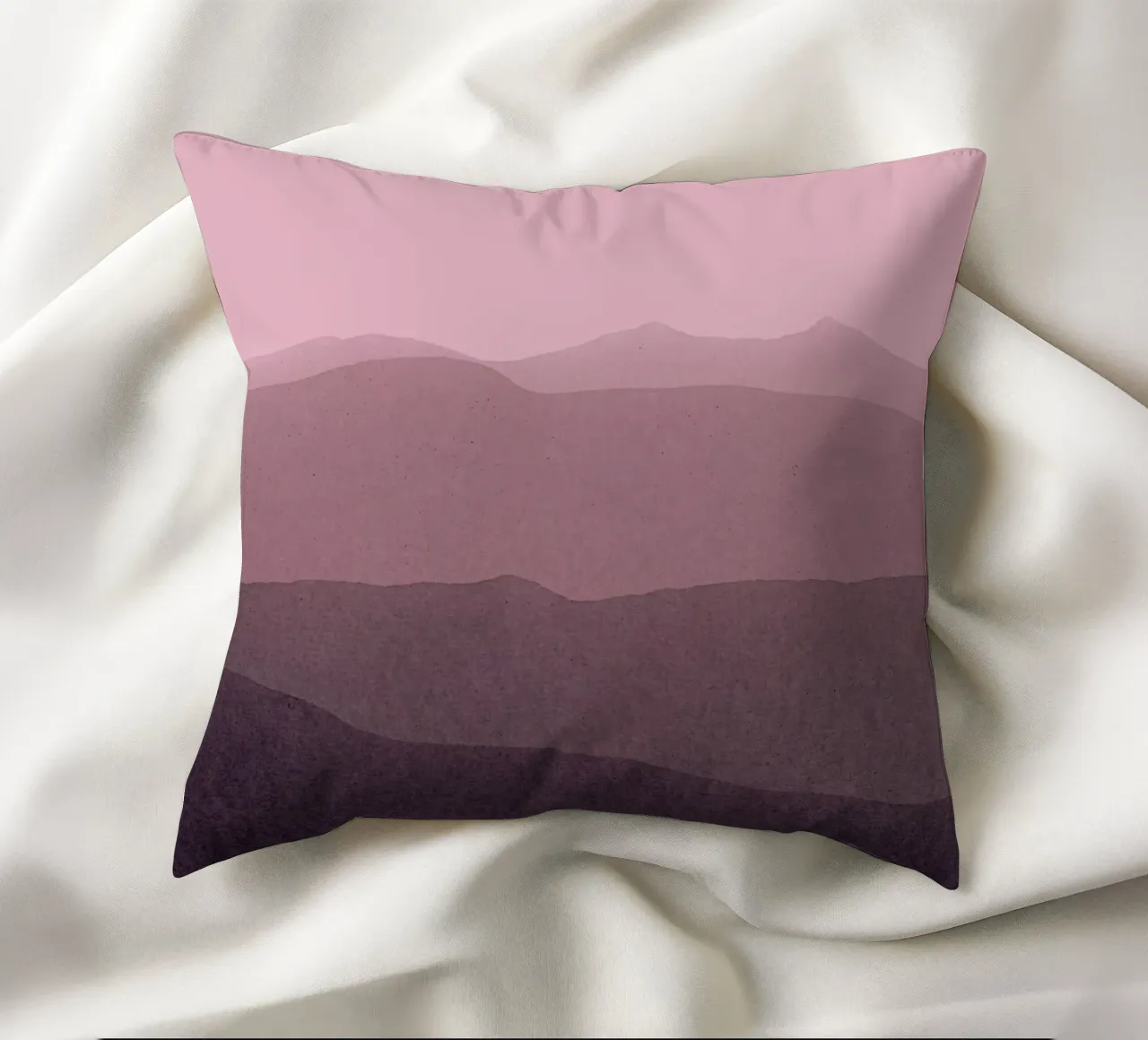 gradient landscape purple cuscino da IRIS LEHNHARDT FINE ART