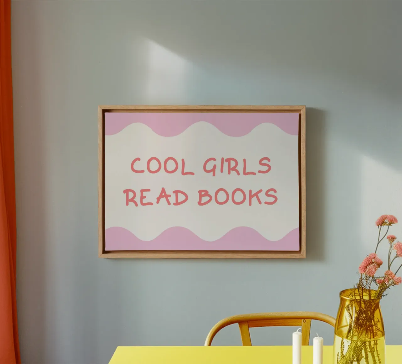 "Stampa tipografica "Le ragazze cool leggono i libri tela con Cornice a cassetta da vintagepod