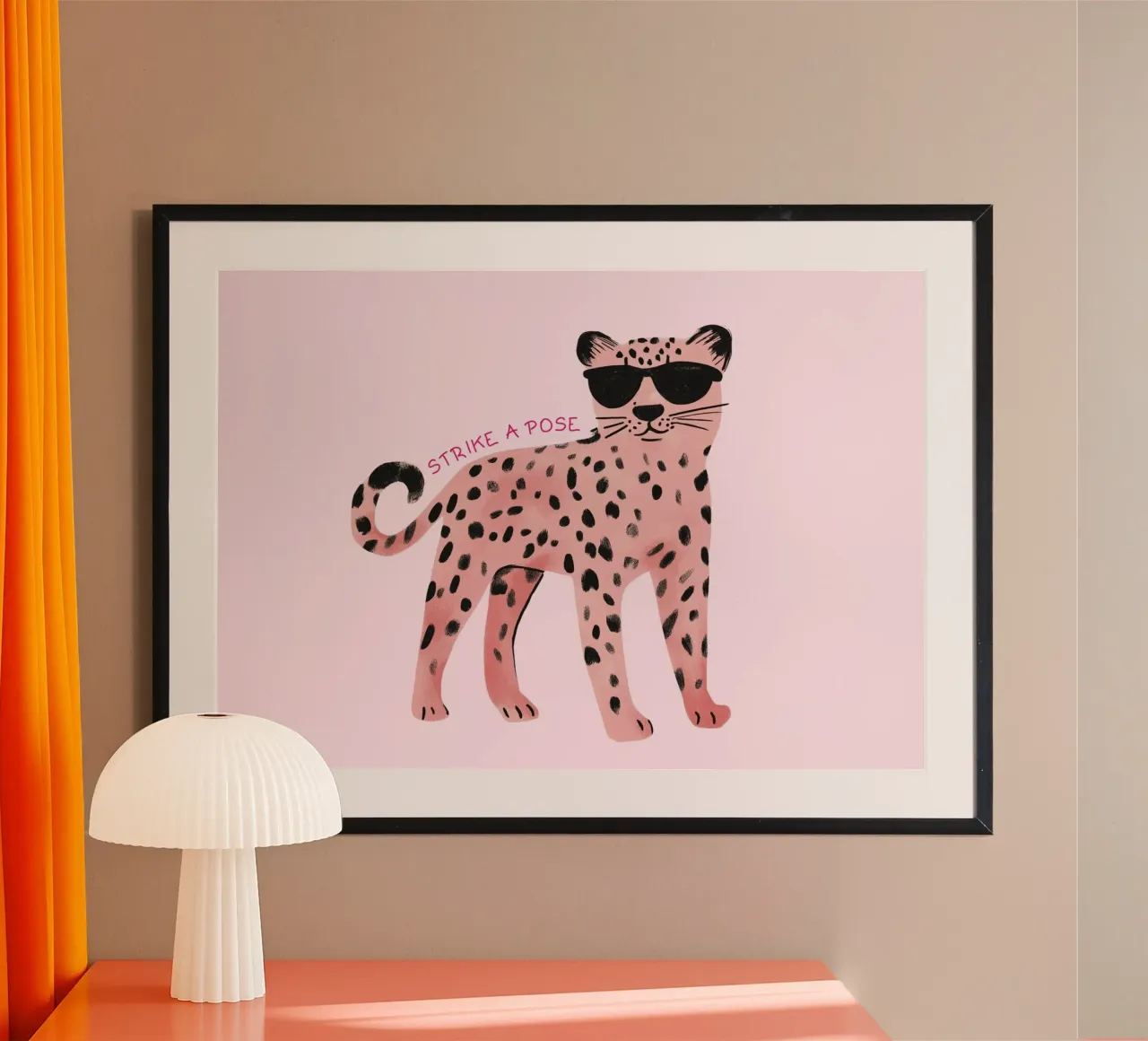 Stampa d'arte Strike a Pose Pink Leopard poster da vintagepod