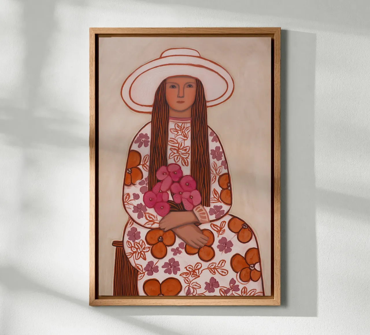 Donna in fiore con cappello tela con Cornice a cassetta da Carinaprint