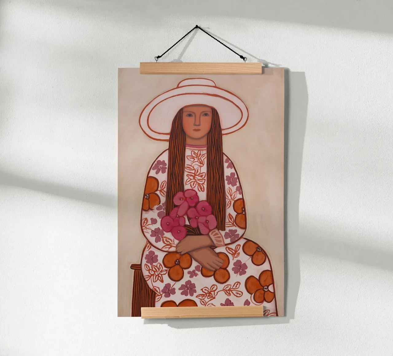 Donna in fiore con cappello poster da Carinaprint