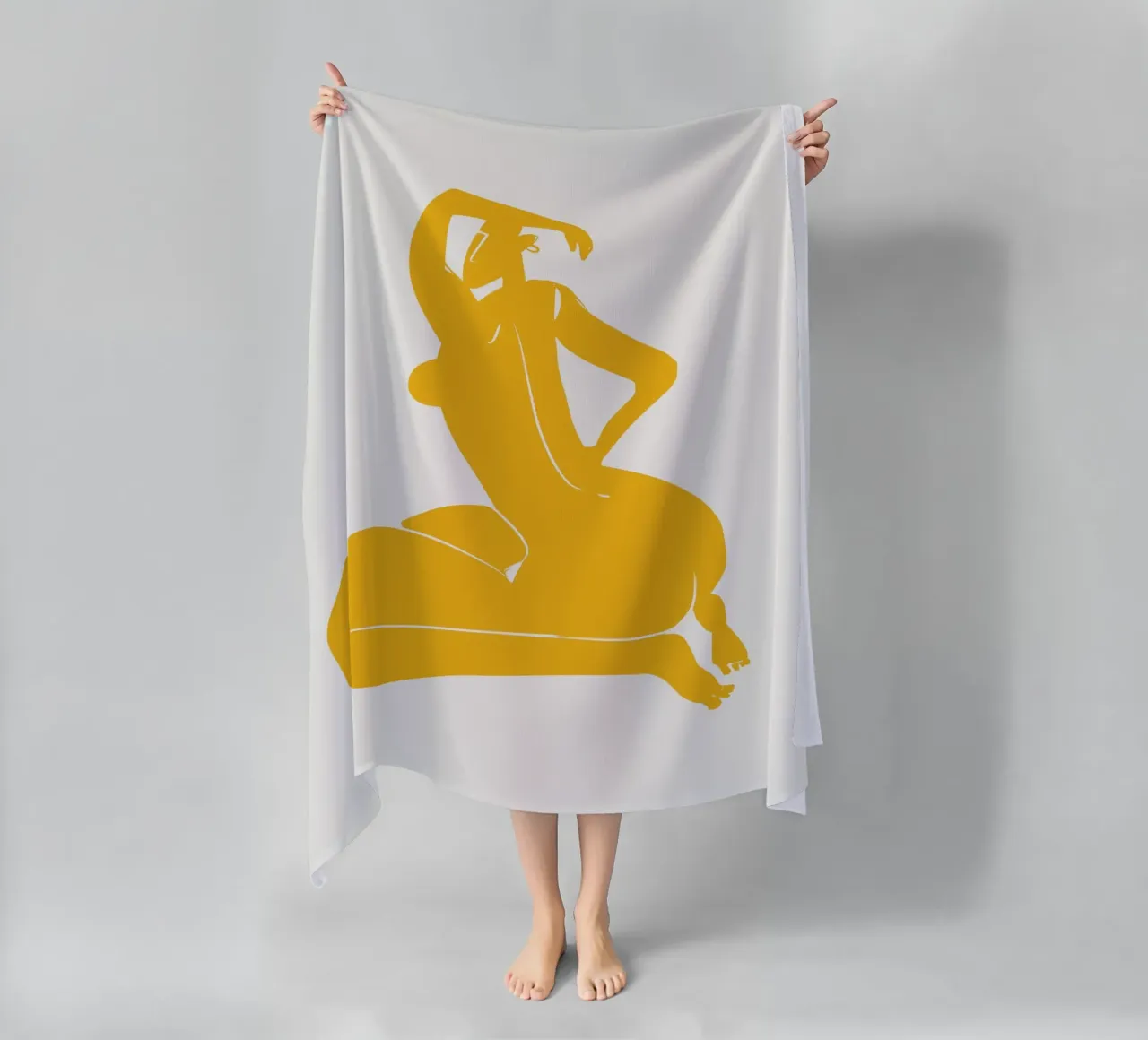 Nudo su giallo 04 telo mare da Little Dean
