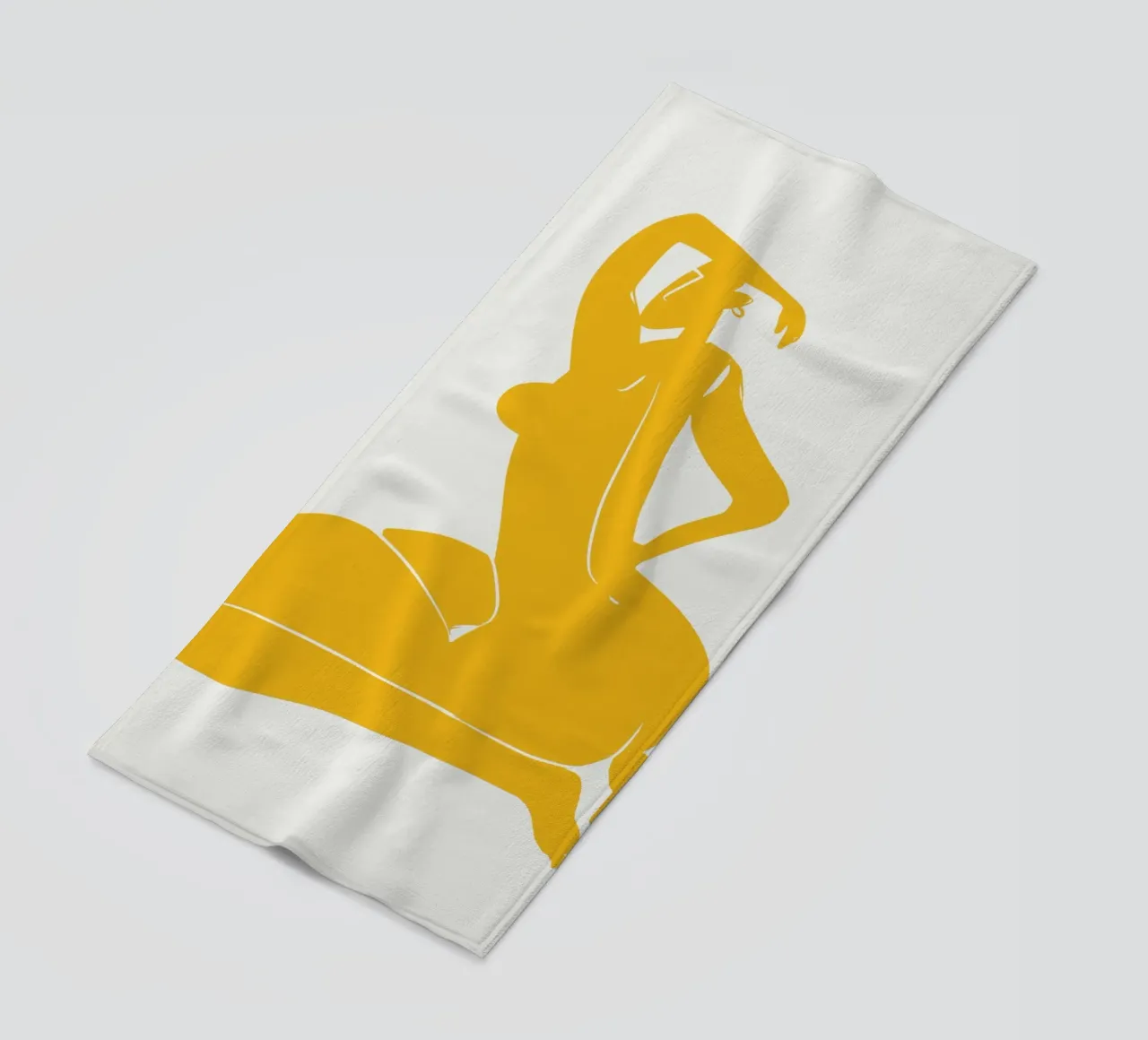 Nudo su giallo 04 telo mare da Little Dean