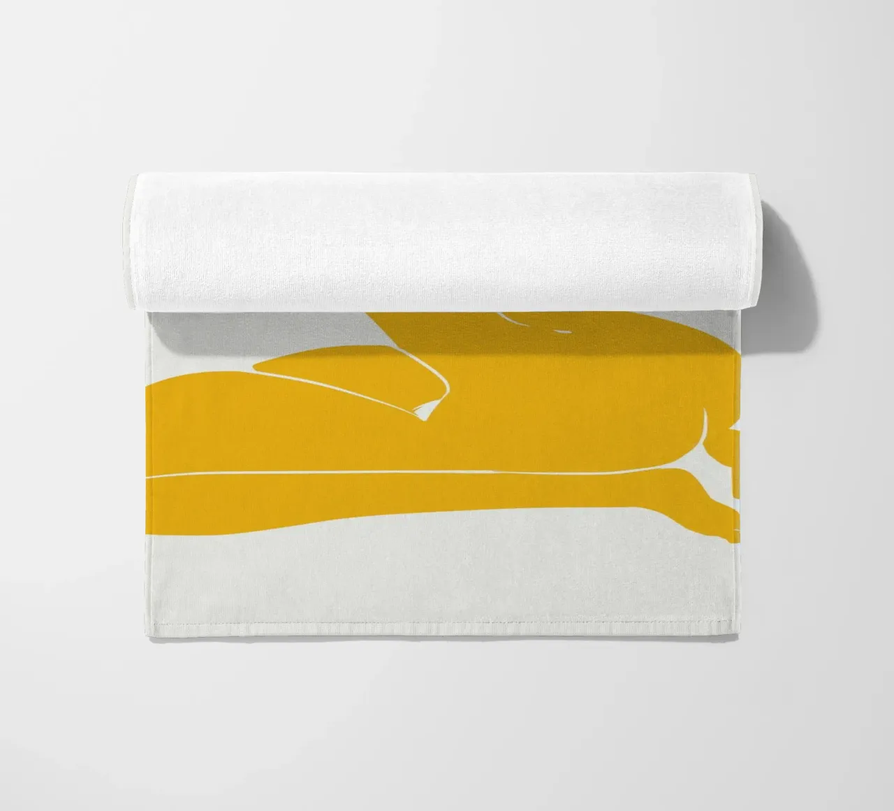 Nudo su giallo 04 telo mare da Little Dean