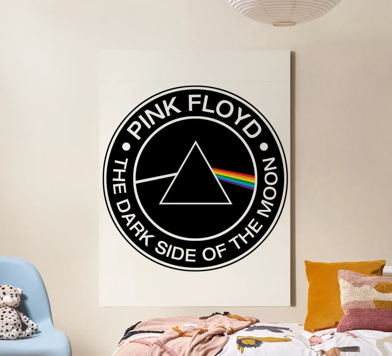Pink Floyd Dark Side Of The Moon (1973) Leinwand mit Schattenfugenrahmen von Donna Parker