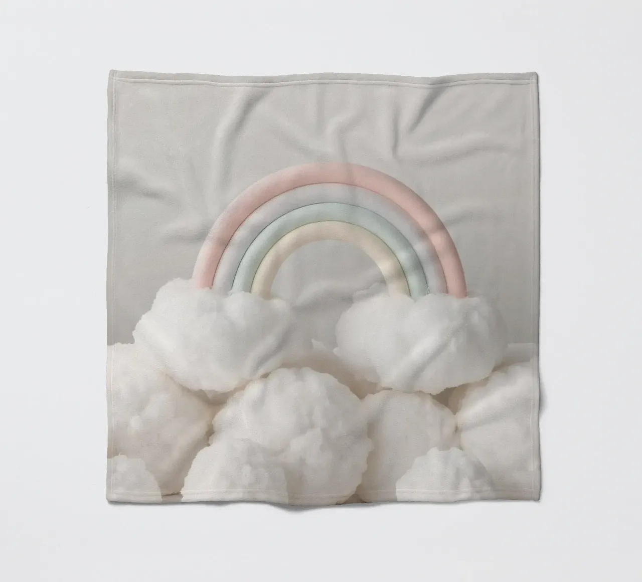 Simpatico arcobaleno pastello con nuvole bianche e soffici coperta in pile da DesignDoodle