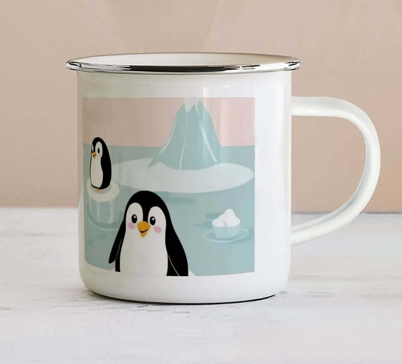 Pinguini felici e carini su banchi di ghiaccio Artico tazza in smalto da DesignDoodle